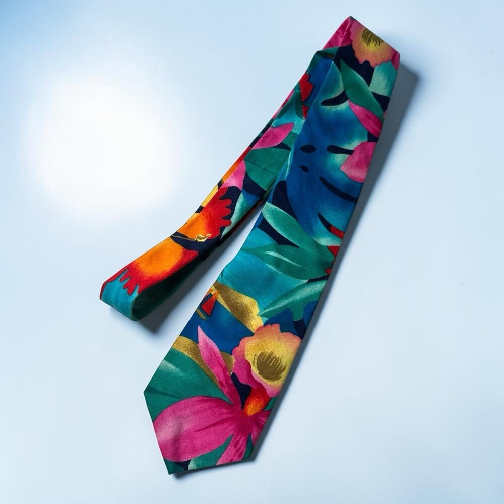 Vintage Hilo Hattie Made In Hawaii Necktie Tropical Floral Colorful Aloha Tie